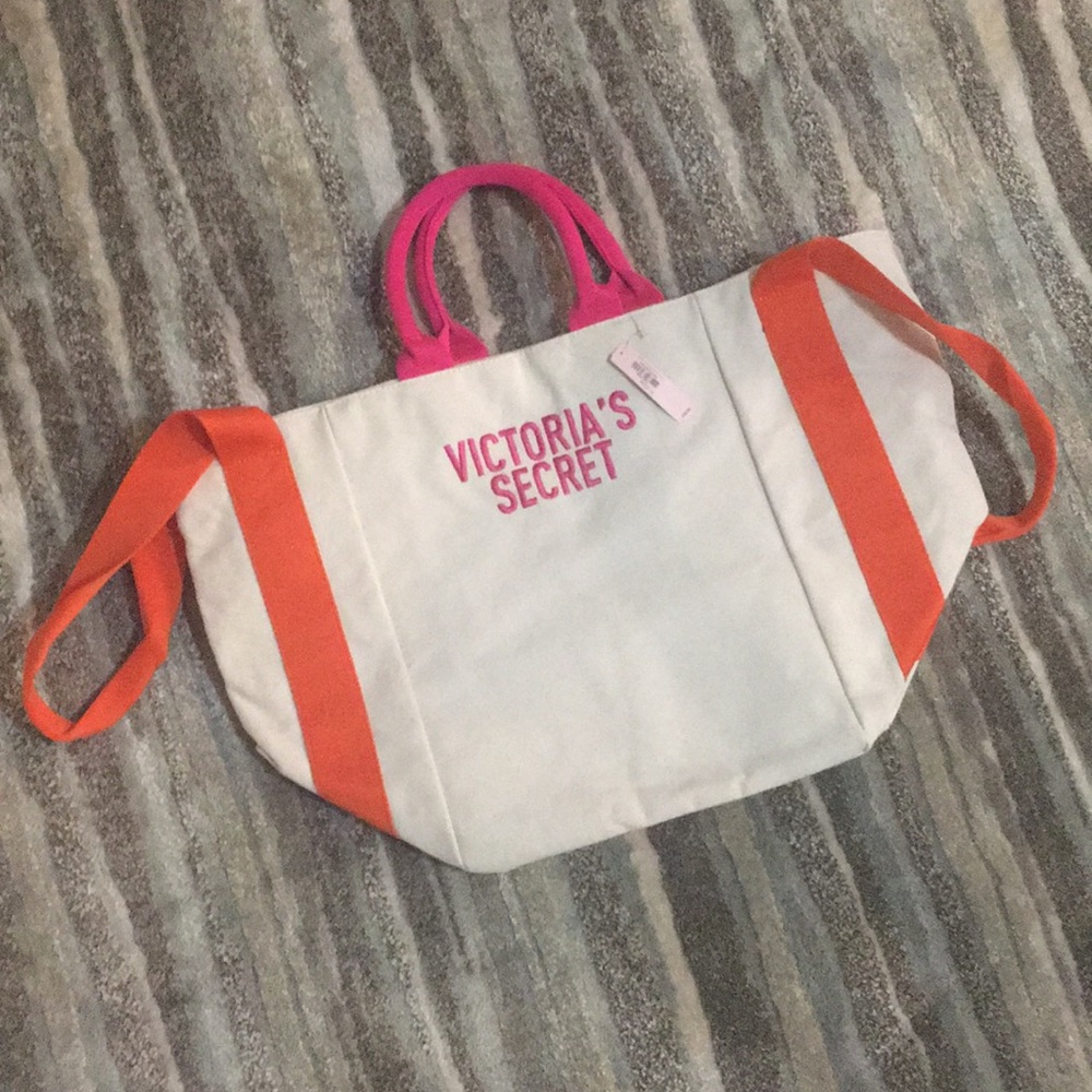 Brand NWT Victoria’s Secret Tote